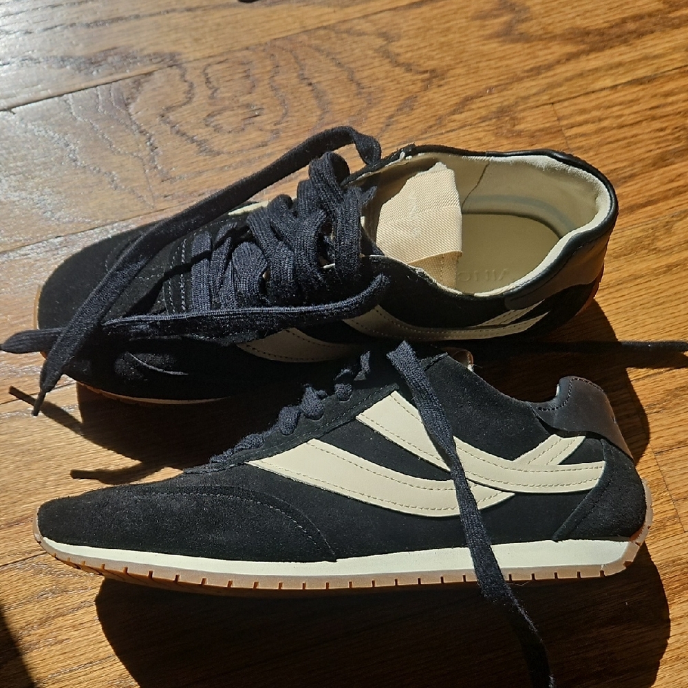 Vince Oasis Suede and Leather Sneakers Size 7